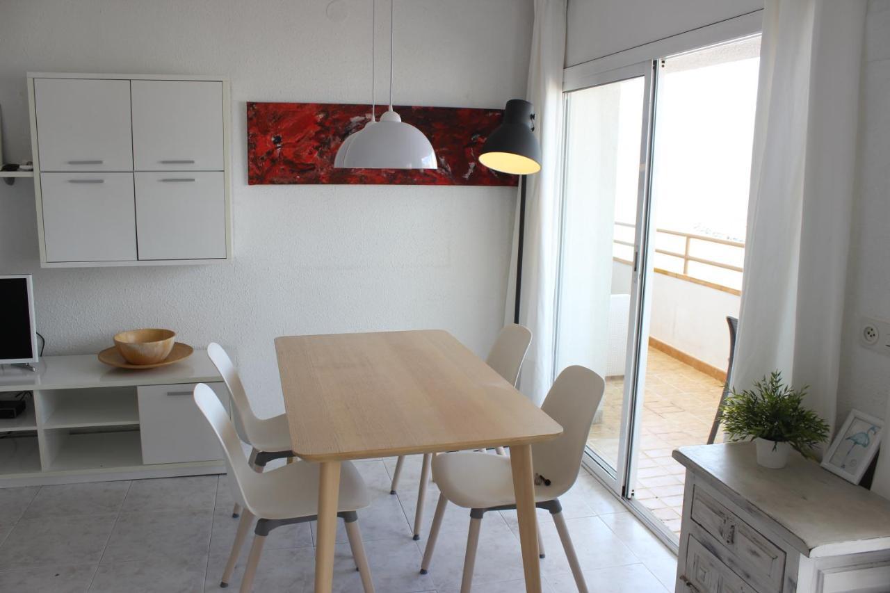 Beautiful Apartment In Front Of Beach, Pool, View Rosas Exteriör bild