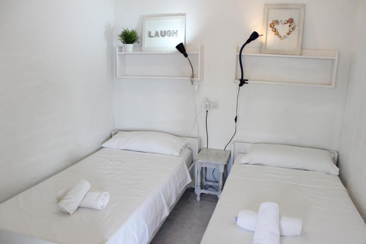 Beautiful Apartment In Front Of Beach, Pool, View Rosas Exteriör bild