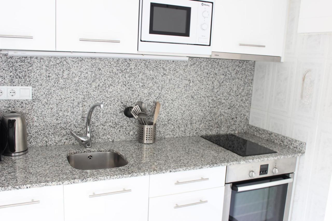 Beautiful Apartment In Front Of Beach, Pool, View Rosas Exteriör bild