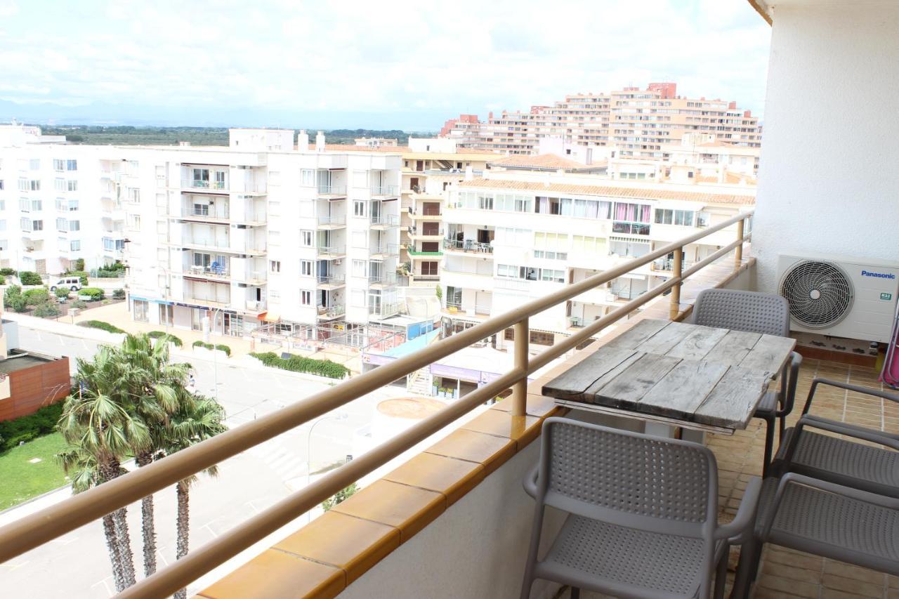 Beautiful Apartment In Front Of Beach, Pool, View Rosas Exteriör bild
