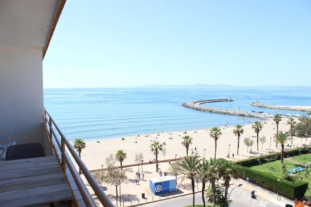 Beautiful Apartment In Front Of Beach, Pool, View Rosas Exteriör bild